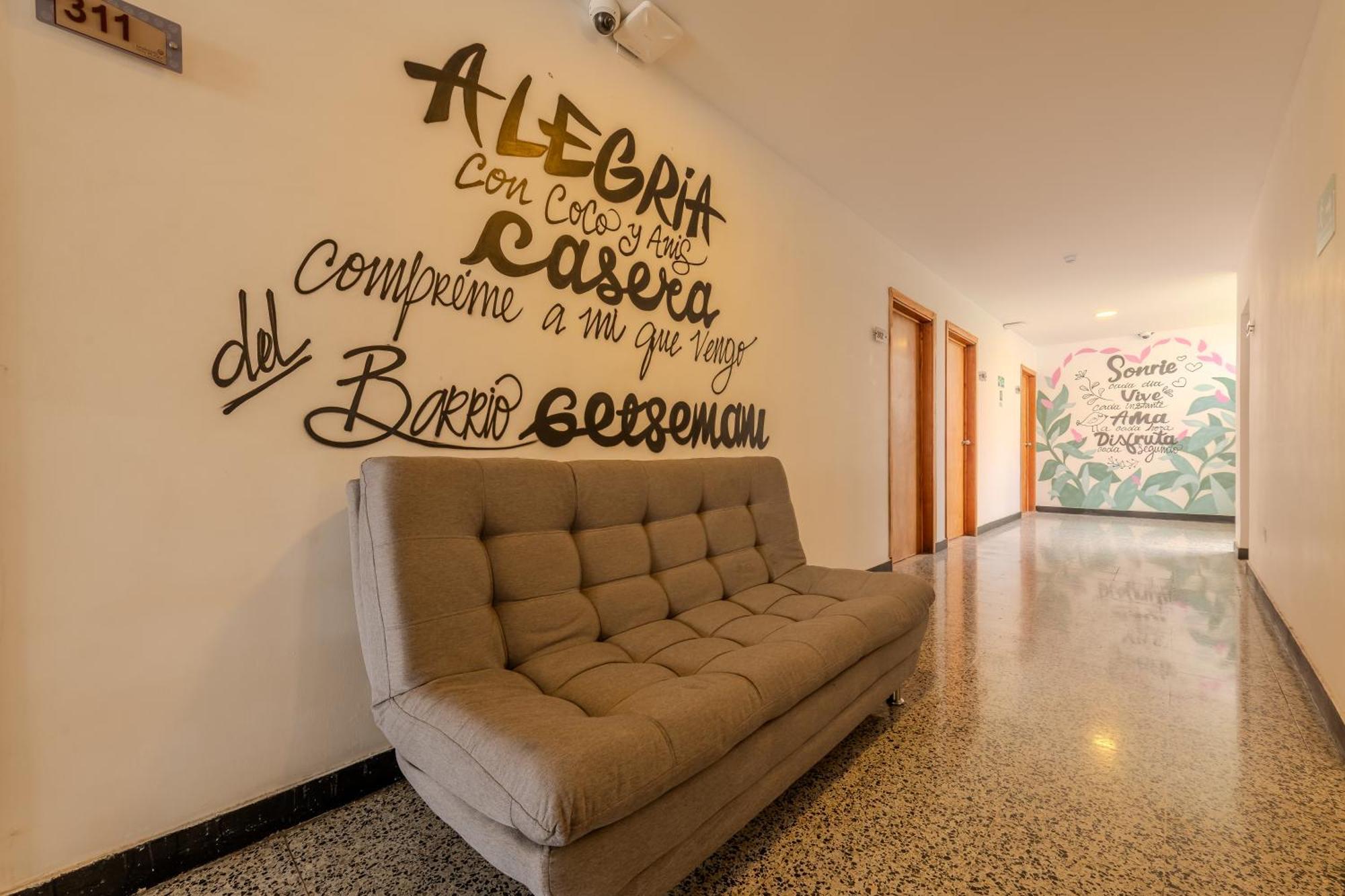 Hostel Dorado Plaza Getsemani Cartagena